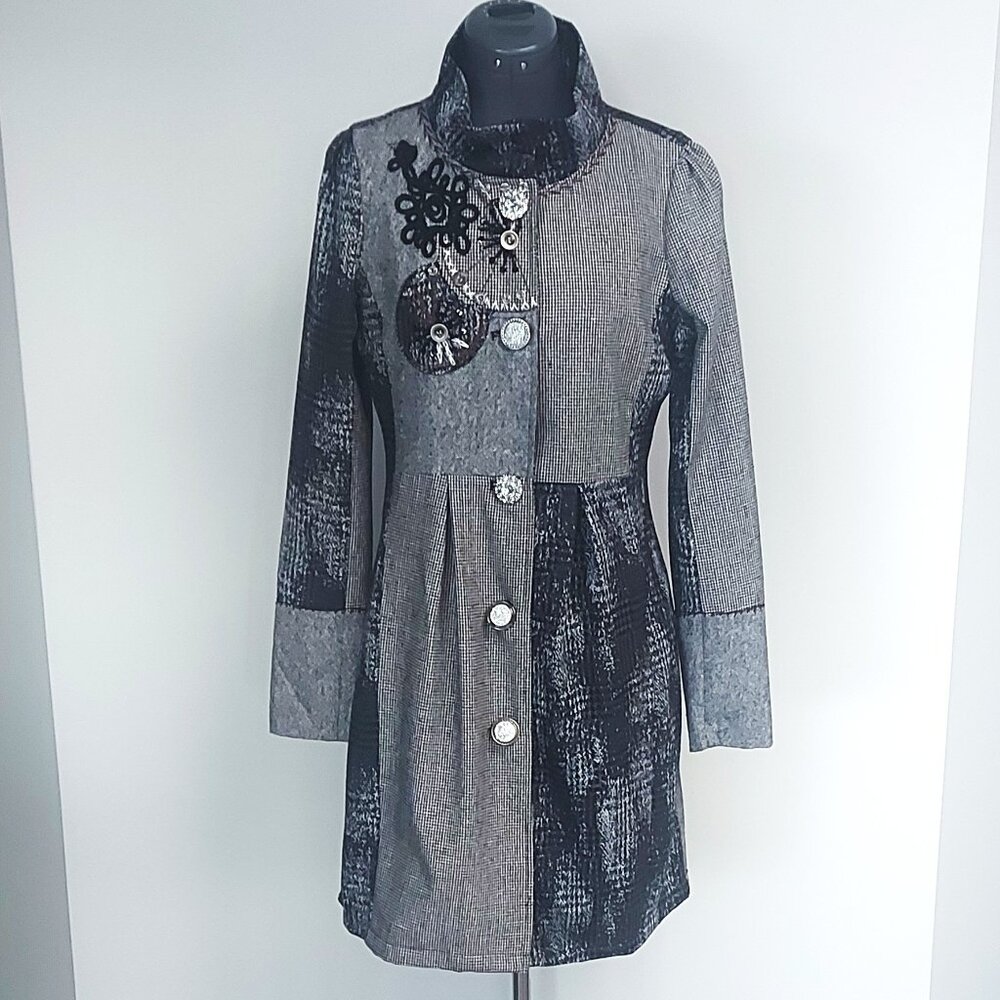 MishMash Lightweight Knee Length Long Sleeve Coat - Size M